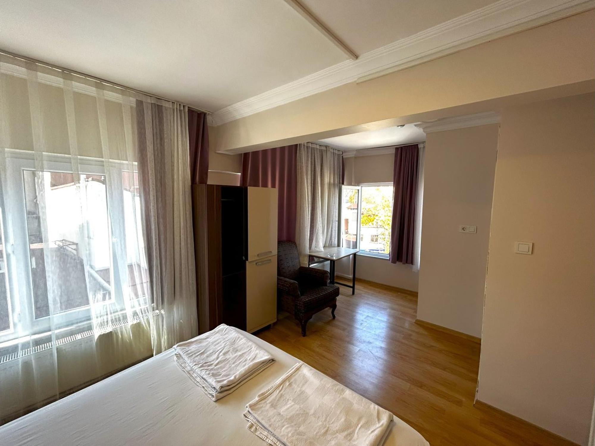 Hotel Meydan Pansiyon Uskudar Istanbul Exterior foto